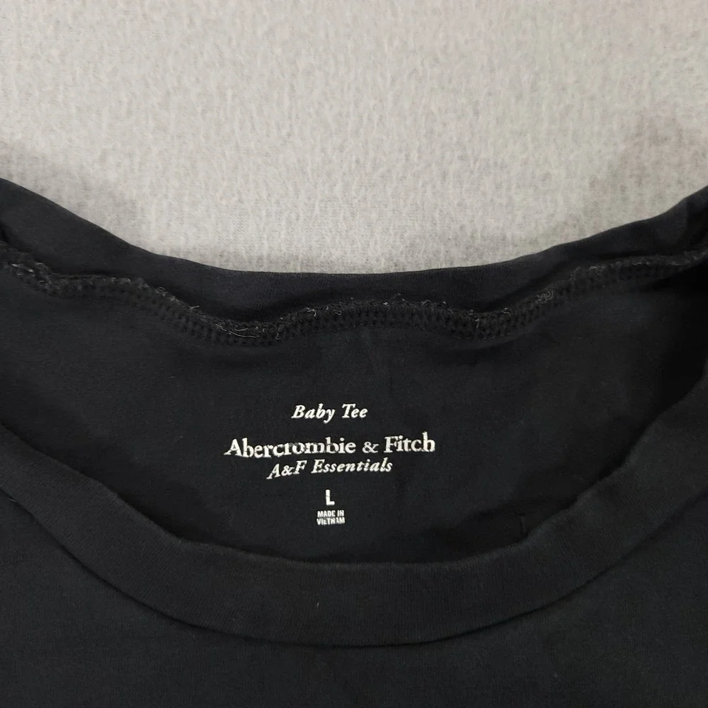 Abercrombie & Fitch Baby Tee Womens L Black Short Sleeve Cotton Blend TShirt Top - Picture 3 of 5
